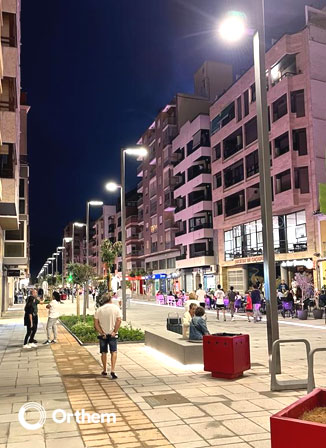 Orthem devuelve a los viandantes una de las calles más emblemáticas de Cullera