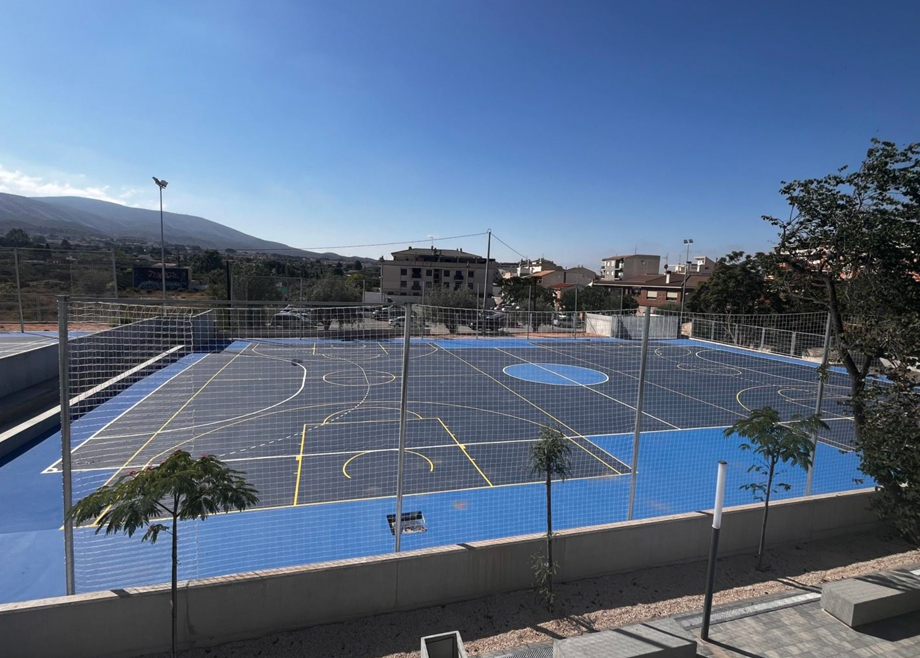 Petrer ya cuenta con el nuevo IES Azorín, un espacio educativo moderno y sostenible Petrer ya cuenta con el nuevo IES Azorín, un espacio educativo moderno y sostenible