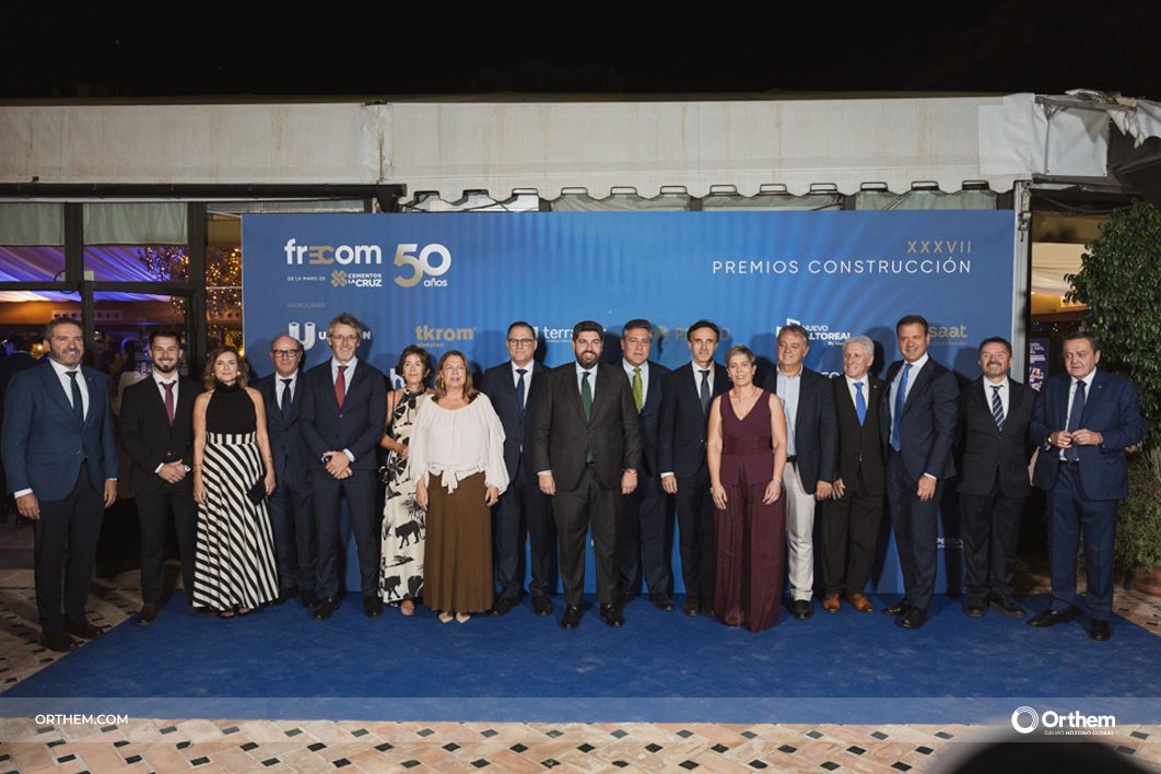 FRECOM reconoce la excelencia de la restauración de la Catedral de Murcia FRECOM reconoce la excelencia de la restauración de la Catedral de Murcia